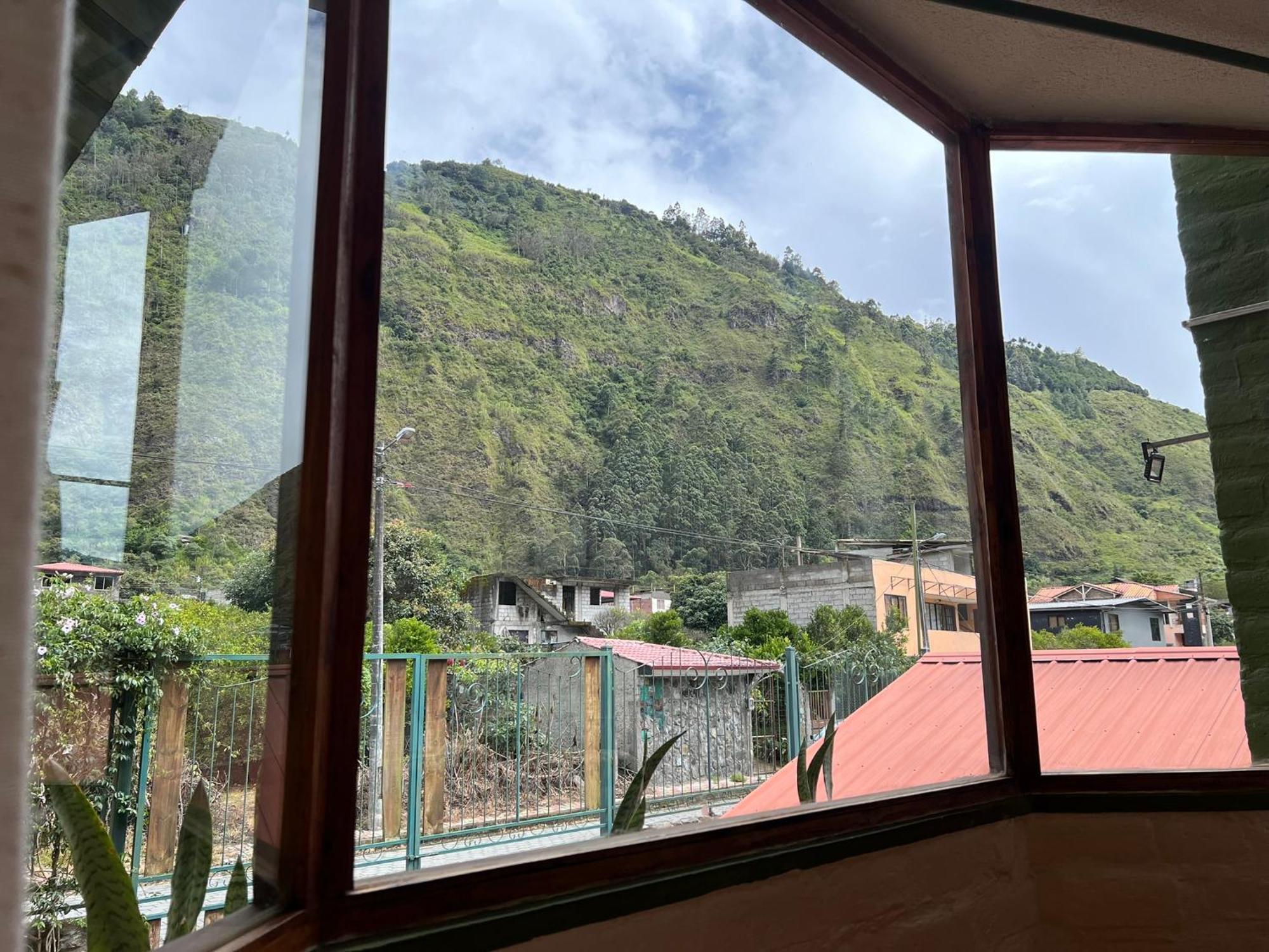 La Casa Verde Eco Guest House Baños Quarto foto